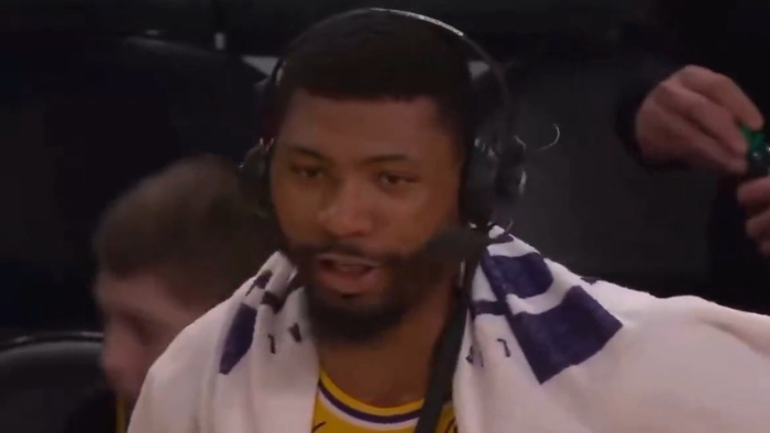 东契奇盛赞斯玛特关键作用 助力独行侠绝杀掘金