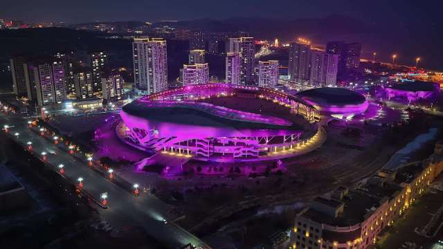 焦泊乔被杜锋批评后获萨林杰安慰 速刷奶茶砍