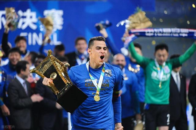 莫雷诺将现身申花怀旧赛 传奇外援十年坚守书写