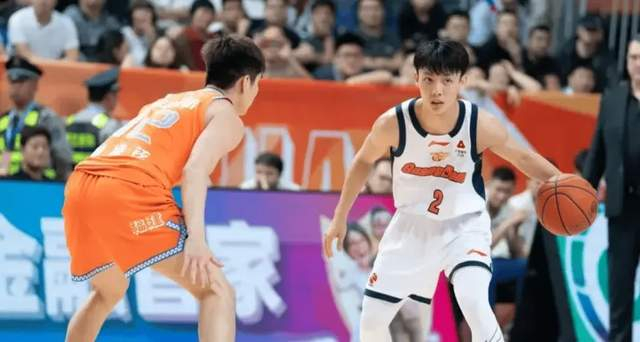 广东VS广州：崔永熙后场爆发成胜负关键